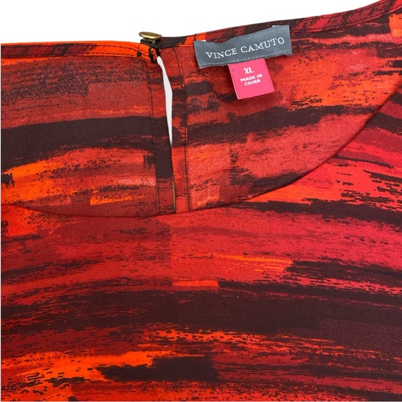 Vince Camuto Muses Print Tiered Women’s Blouse - Picture 4 of 4